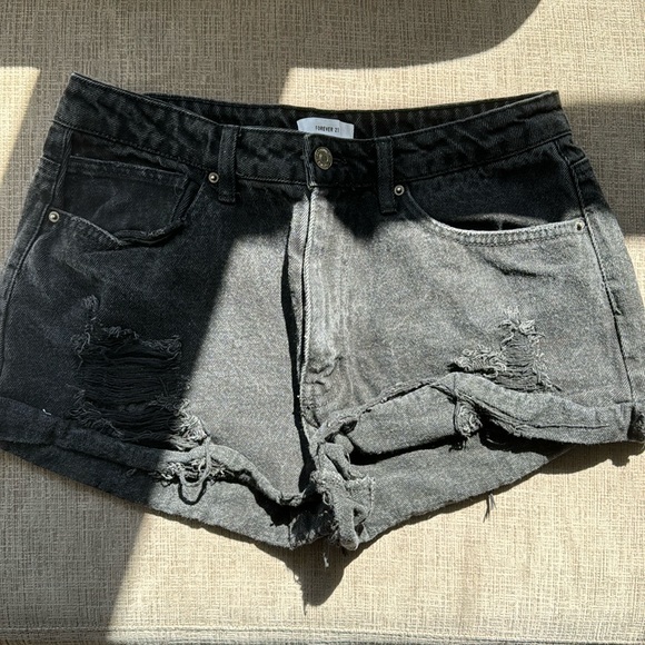 Forever 21 Jean Shorts - Picture 1 of 1